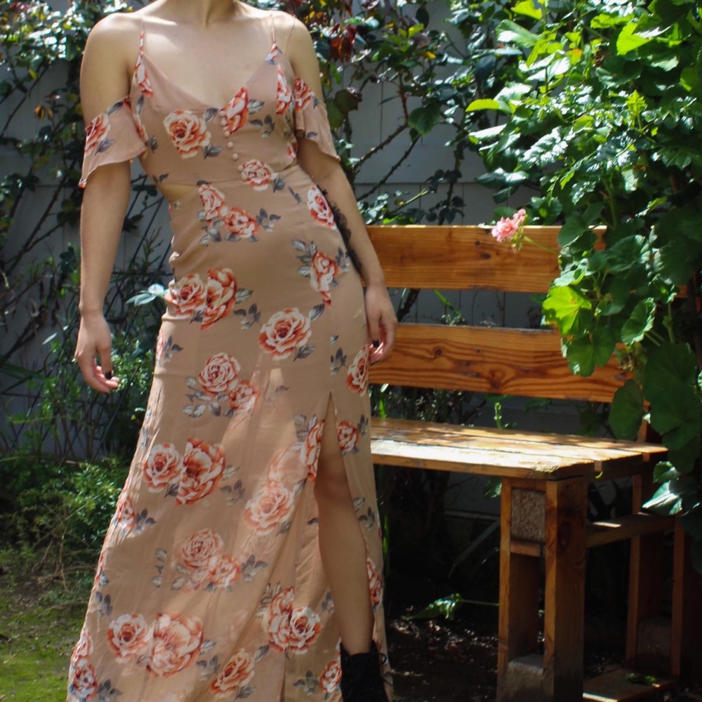 🌸 Pink Taupe flower dress